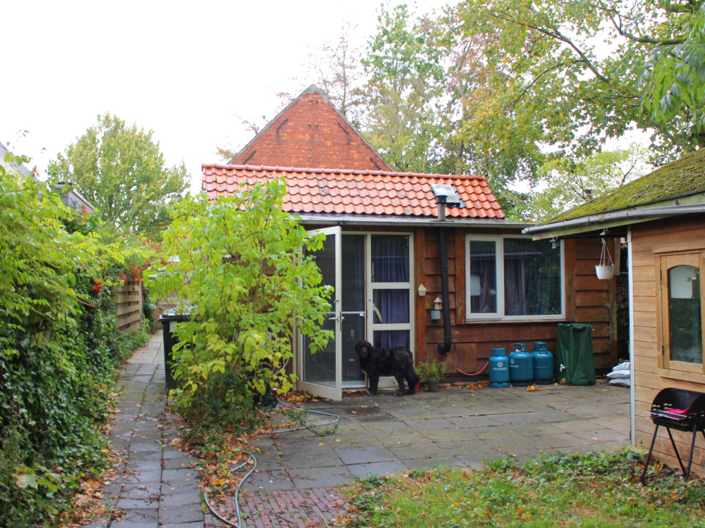 Dorpsstraat 16